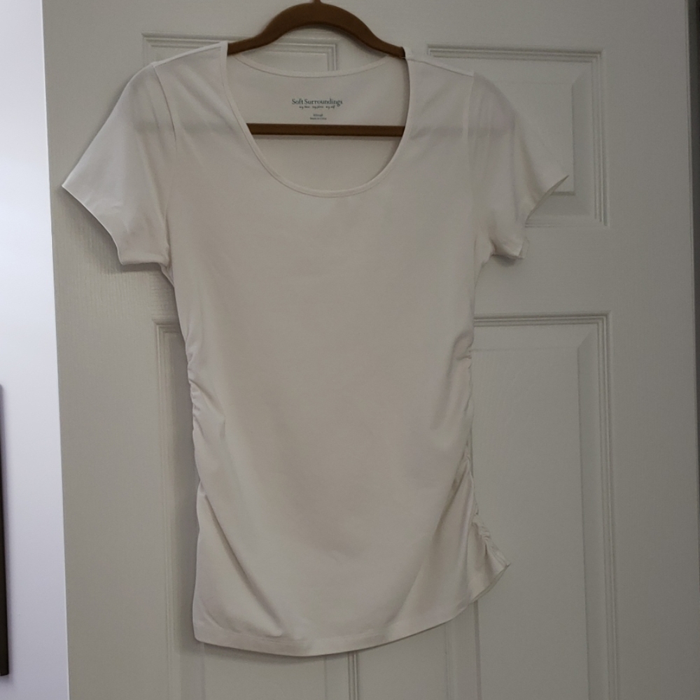 Tee shirt
